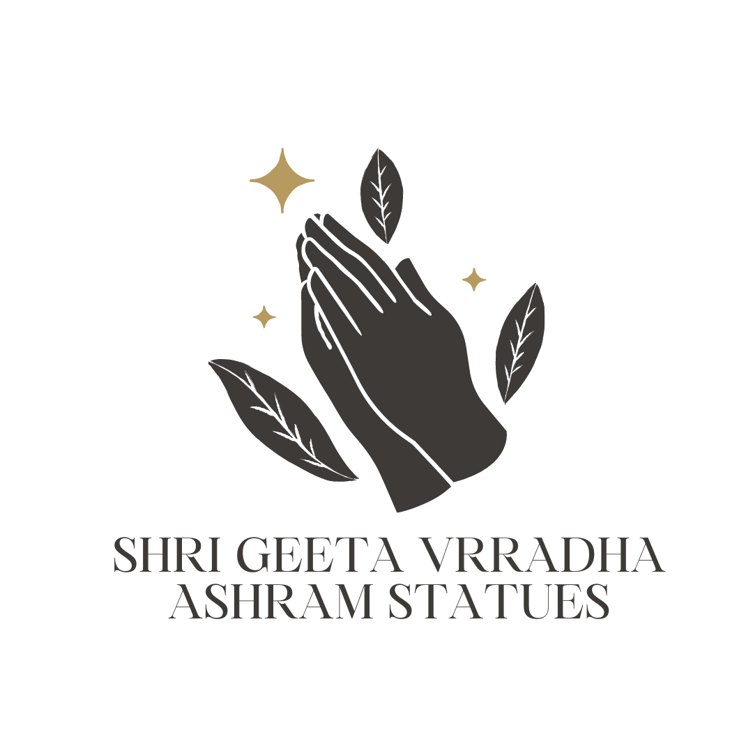 Shri Geeta Vrradha Ashram Statues