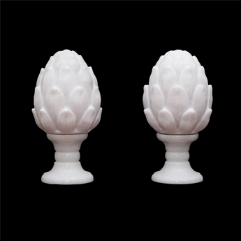 Pinecone / Pineapple